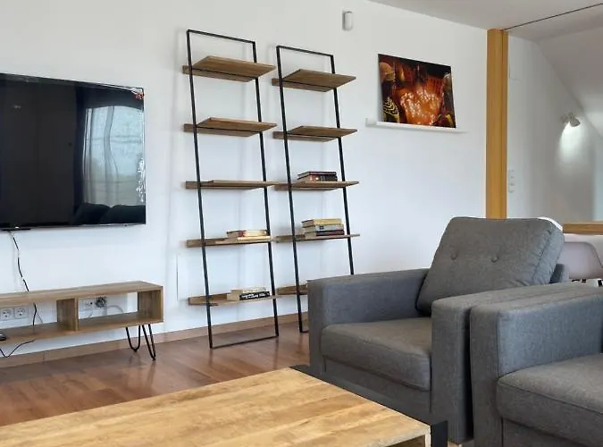 Casa Para 8 Personas En Berga - Alberga